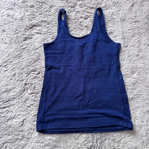 ⭐️⭐️⭐️Women’s Juniors SO perfect tank Navy blue size Medium - Picture 4 of 8